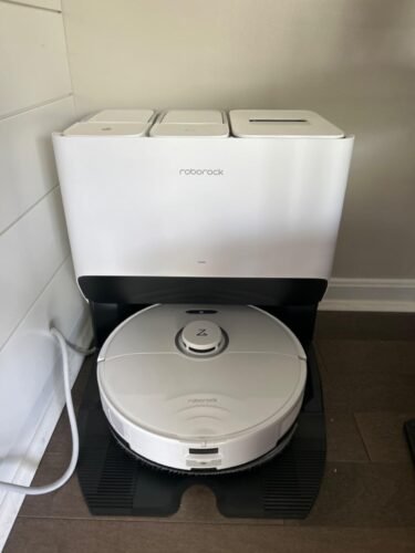 Roborock S8+ Robot Vacuum and Mop Combo, 6000Pa Suction, Sonic Mopping, Auto Mop Lift, Self-Empty Dock, 3D Obstacle Avoidance, Smart App Control, 60-Day Dust Bin, White photo review