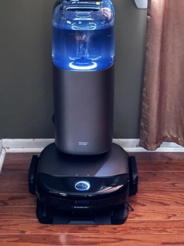 eufy Omni S1 Pro Robot Vacuum and Mop, 8000Pa Suction, Self-Emptying & Mop Washing, HydroJet Ozone Cleaning, Smart Obstacle Avoidance, All-in-One Station photo review