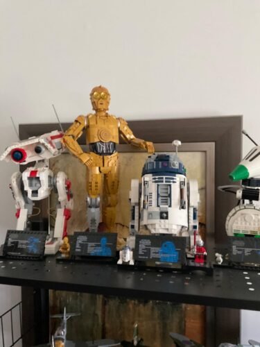 LEGO Star Wars C-3PO Droid Figure 75398 – Collectible Build-and-Display Model for Adults with Minifigure & Info Plaque – 25th Anniversary Star Wars Gift & Home Decor – 1,138 Pieces photo review