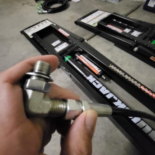 QuickJack 5000TL Portable Car Lift – 5,000 lb / 2,268 kg ALI Certified Capacity, 110V Power, 24" / 61 cm Lift Height, Low-Profile Design for Garage & Shop Use photo review