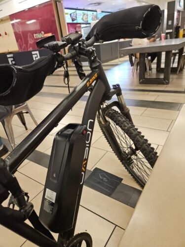 Jasion EB5 26″ / 66 cm Electric Bike – 350 W Motor, Removable 36 V Battery, 40 mi / 64 km Range photo review