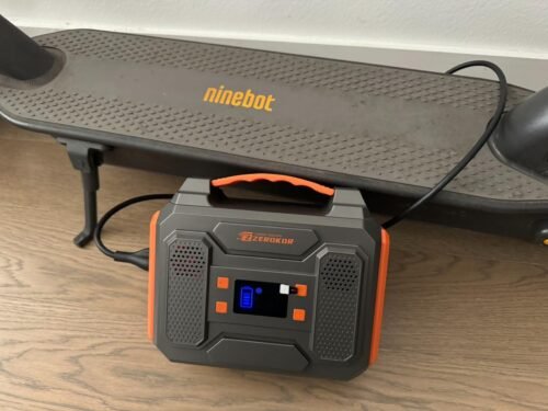 ZeroKor 300W Portable Solar Generator with 60W Foldable Panel – 280Wh Lithium Battery Power Station – Pure Sine Wave 110V AC/DC/USB Outlets – 5.1 lbs (2.3 kg) Lightweight – for RV, Home Backup, Camping photo review