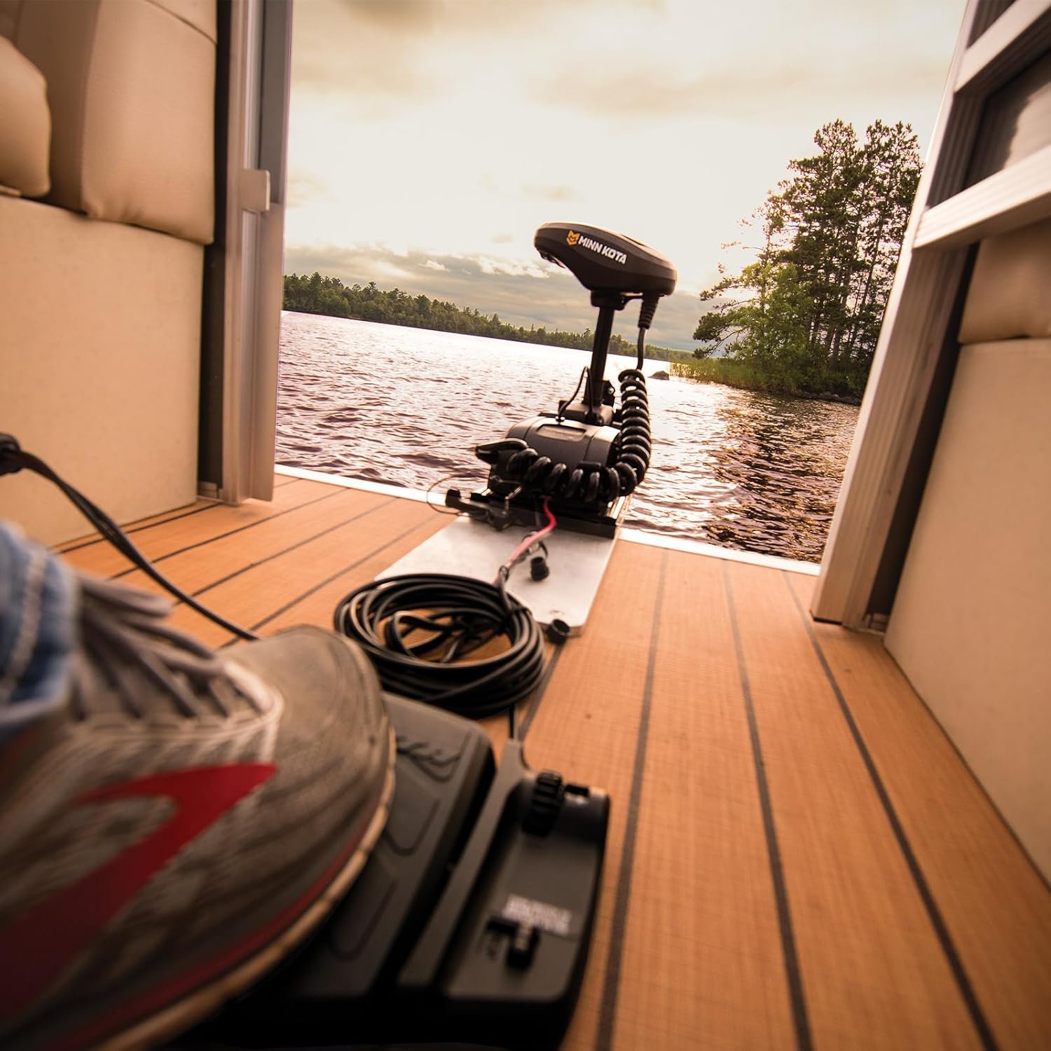 Minn Kota PowerDrive 55 lb Thrust Bow-Mount Trolling Motor with Dual Spectrum CHIRP Sonar, 54″ Shaft, Freshwater - Image 8