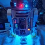 LEGO Star Wars R2-D2 75308 Droid Building Set for Adults, Collectible 3D Display Model with Info Plaque and Hidden Lightsaber, 2314 Pieces photo review