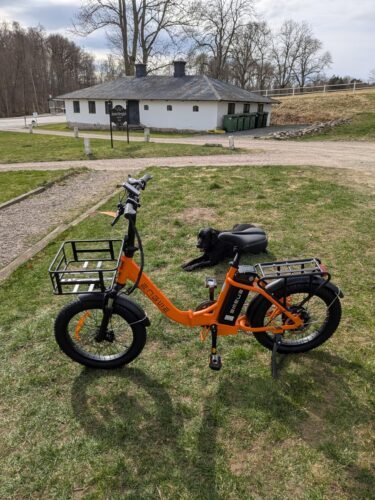 ENGWE L20 SE 20″ Folding Fat-Tyre E-Bike – 250 W motor, 36 V 15.6 Ah battery (140 km range), 25 km h⁻¹ top-speed photo review