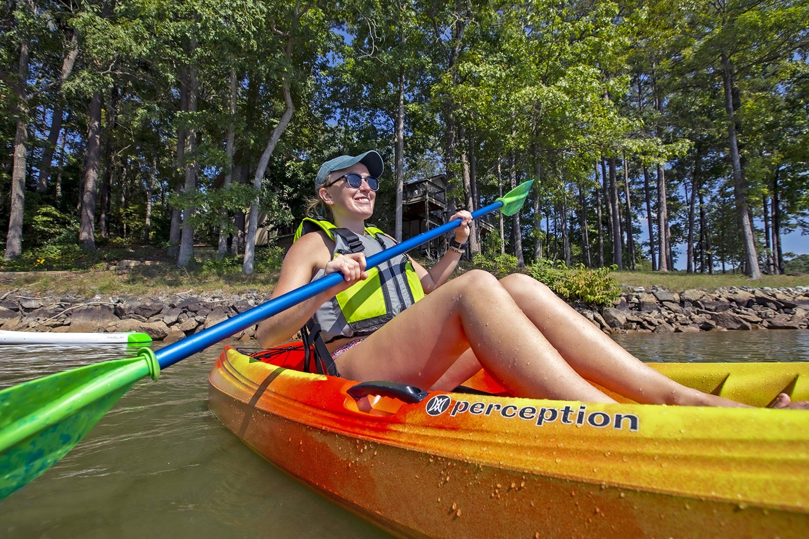 Perception Tribe 9.5′ Sit-On-Top Recreational Kayak – Adjustable Framed Seat & Ample Storage (Déjà Vu) - Image 17