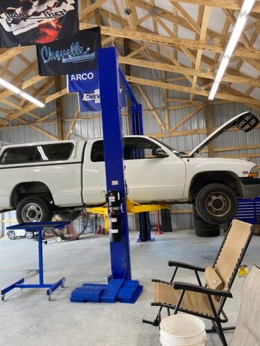 APlusLift HW-10KOH-A 10,000 lb (4,536 kg) 2-Post Overhead Car Lift – CE Certified, Truck Adapters, 3-Year Warranty photo review