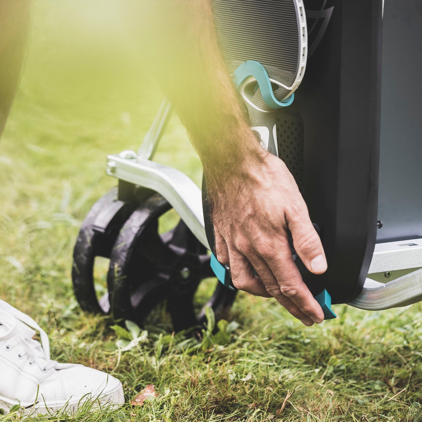 Cornilleau Sport 100X Rollaway Outdoor Table Tennis Table