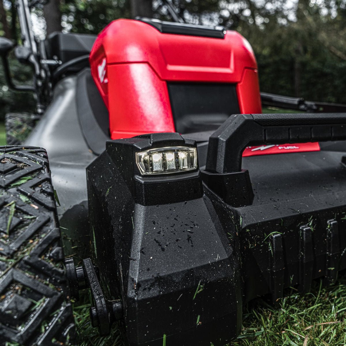 Milwaukee M18F2LM53-122 36V Fuel 53cm Self Propelled Lawn Mower with 2 x 12.0Ah Battery & Dual Bay Super Charger